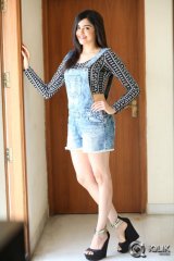 Adah Sharma Interview About Garam